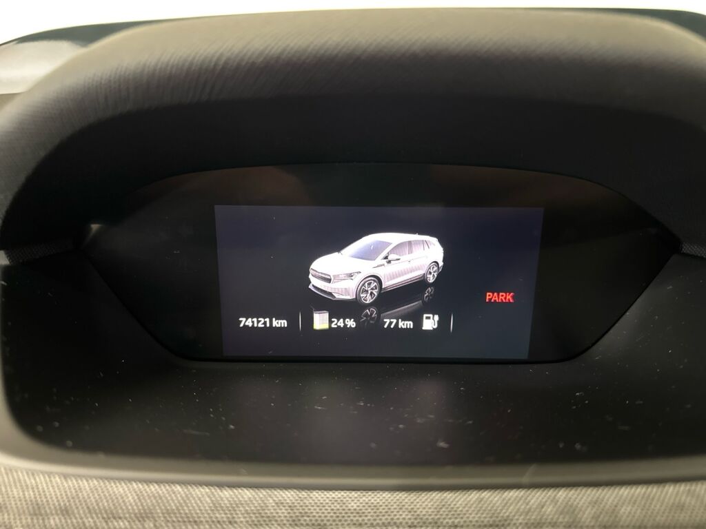 Skoda Enyaq 2021 Punainen