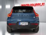 Volvo XC40 2023 met.sininen/musta katto