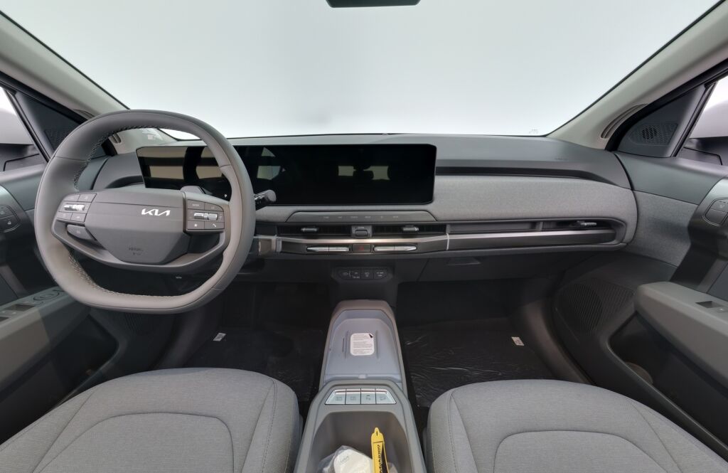 Kia EV3 2025 Valkoinen