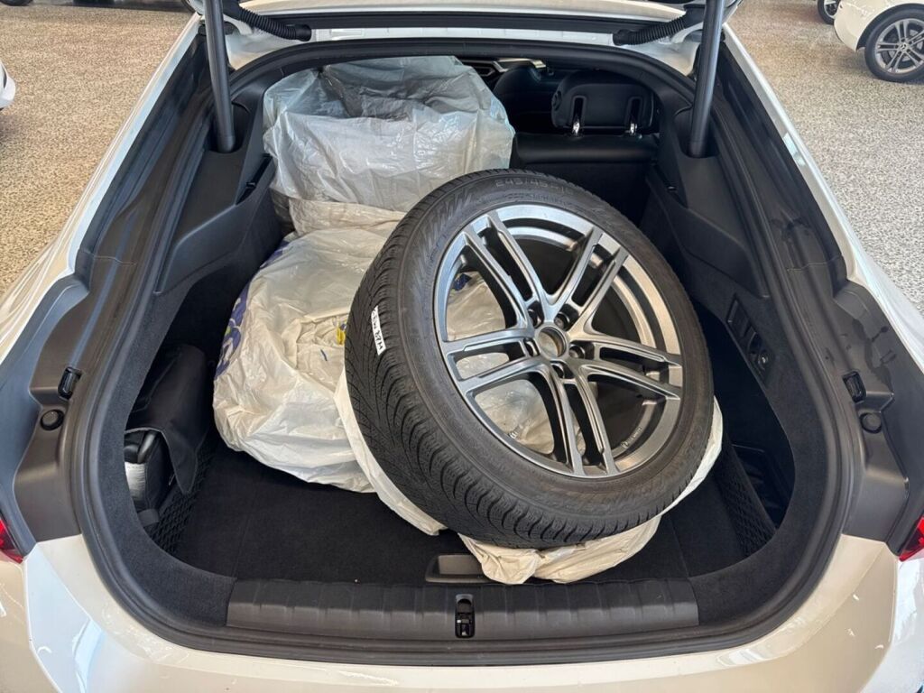 BMW I4 M50 2022 Valkoinen