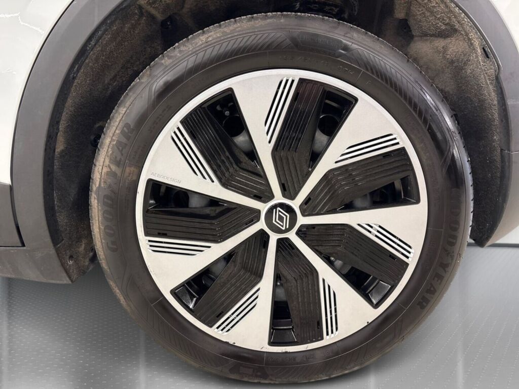 Renault Megane 2023 Valkoinen
