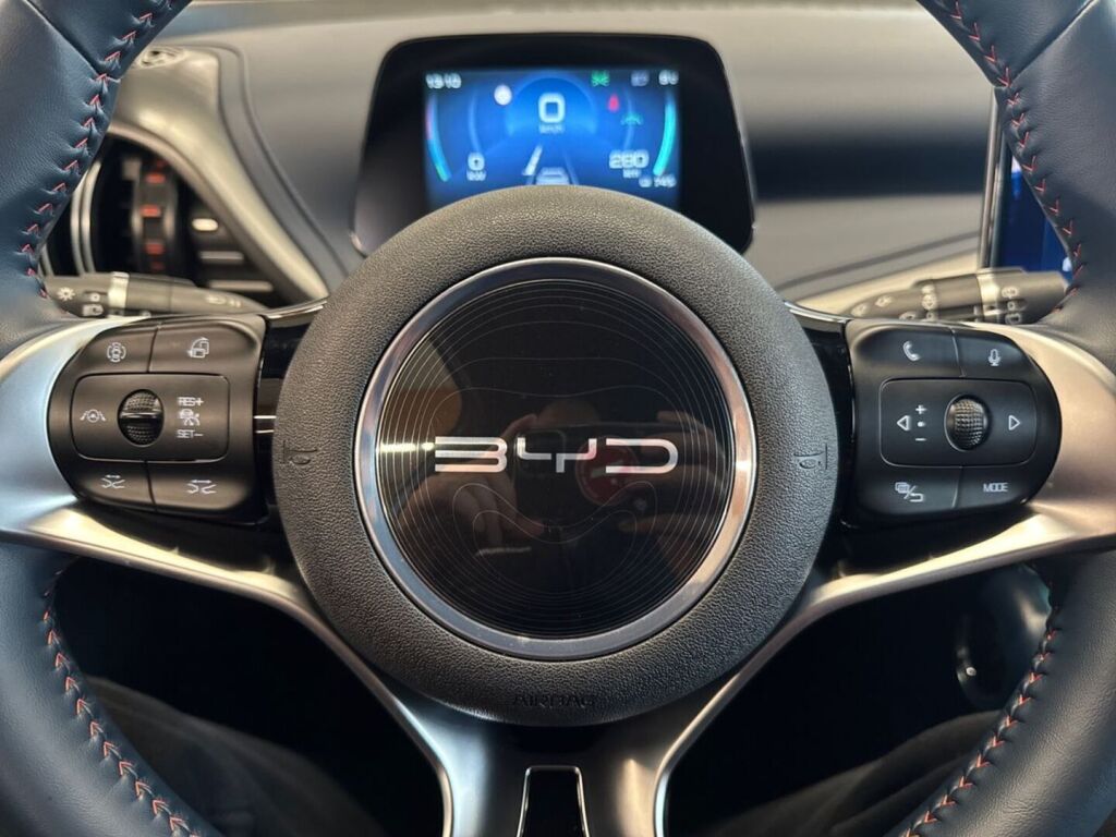 Byd Atto 3 2022 Harmaa