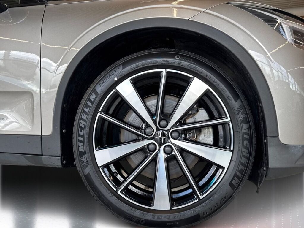 Polestar 2 2022 Harmaa