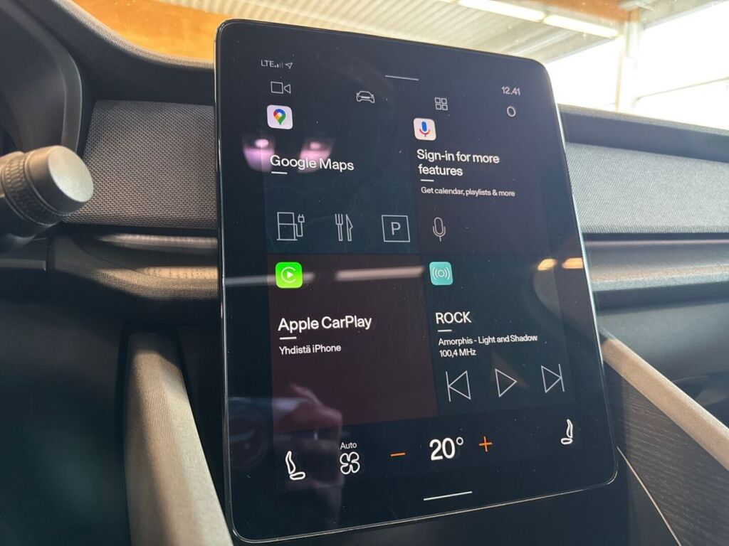 Polestar 2 2022 Harmaa