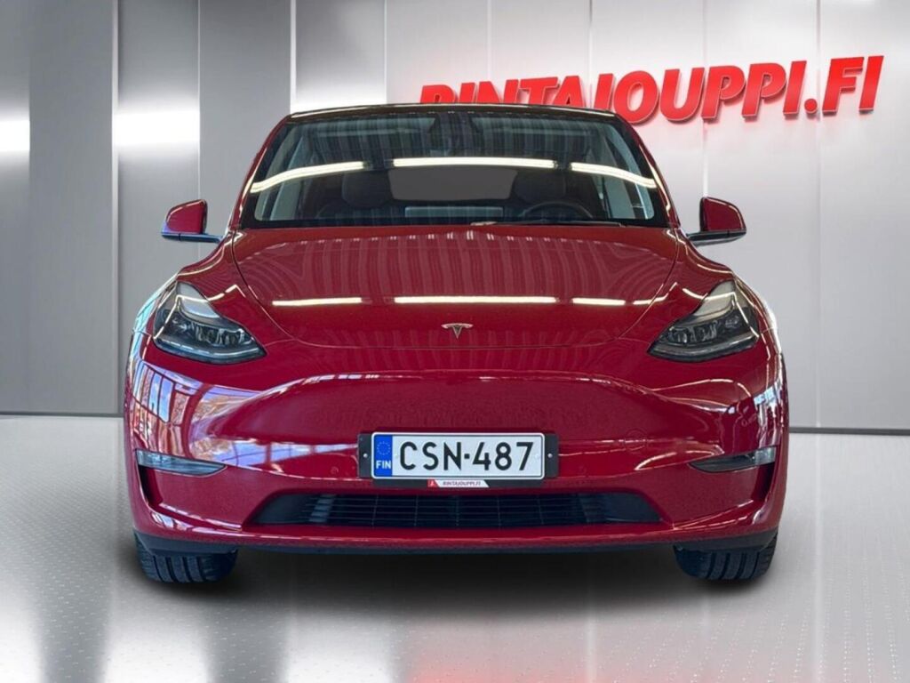 Tesla Model Y 2021 Punainen
