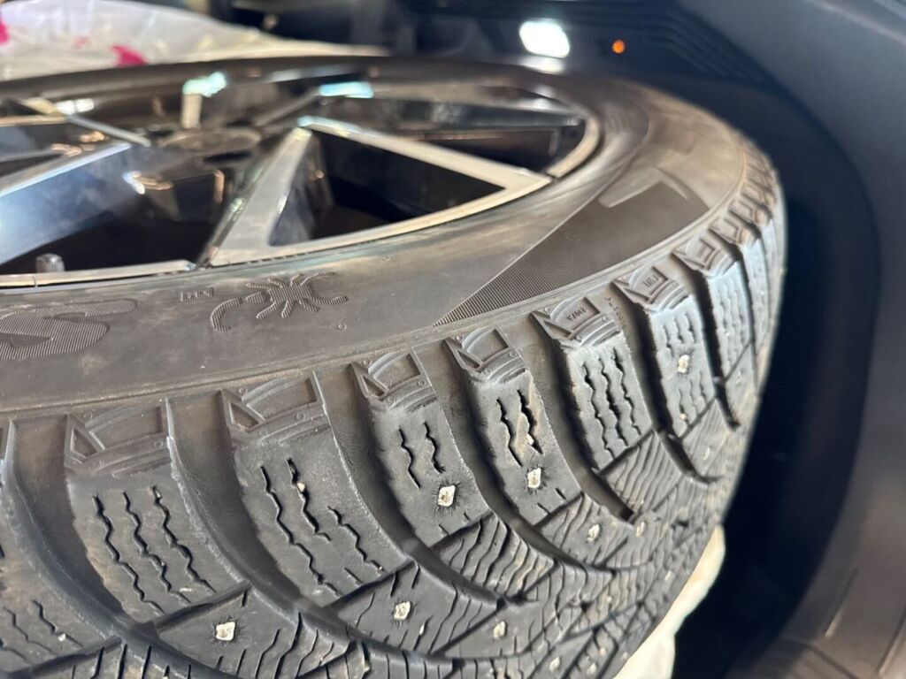 Volkswagen ID.5 2022 Musta