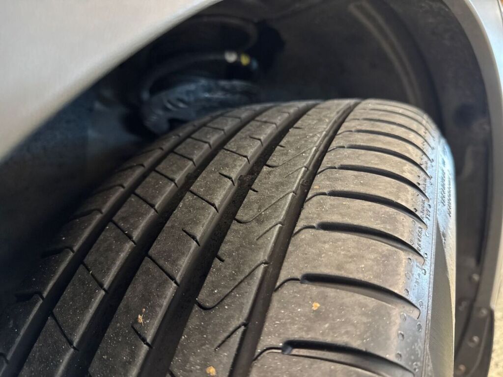 Volkswagen ID.5 2022 Musta