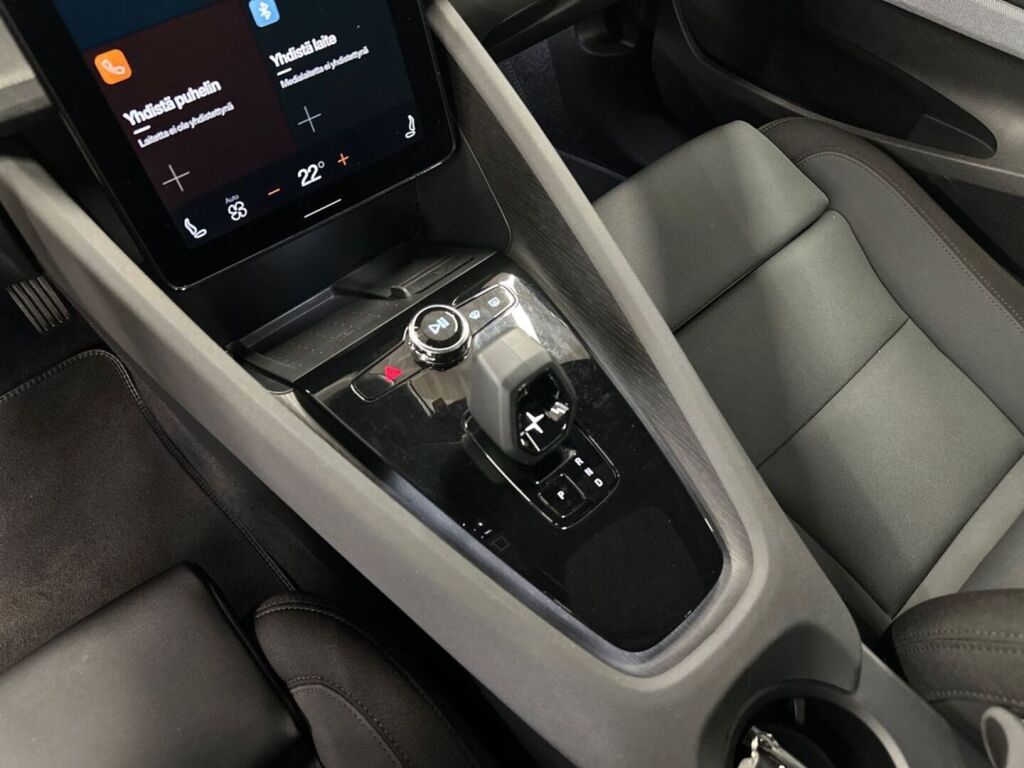 Polestar 2 2021 Harmaa