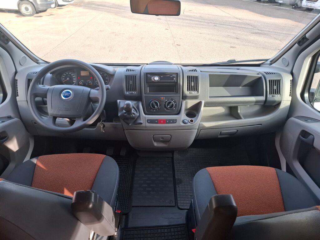 Knaus BOX STAR 540 2007 Valkoinen