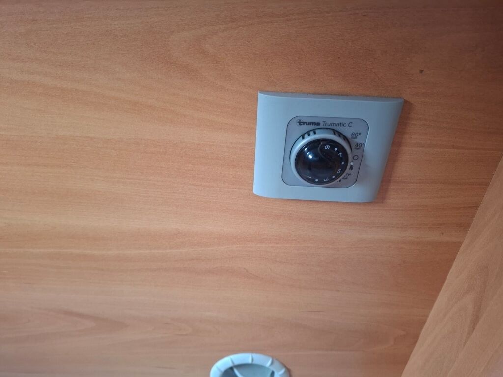 Knaus BOX STAR 540 2007 Valkoinen