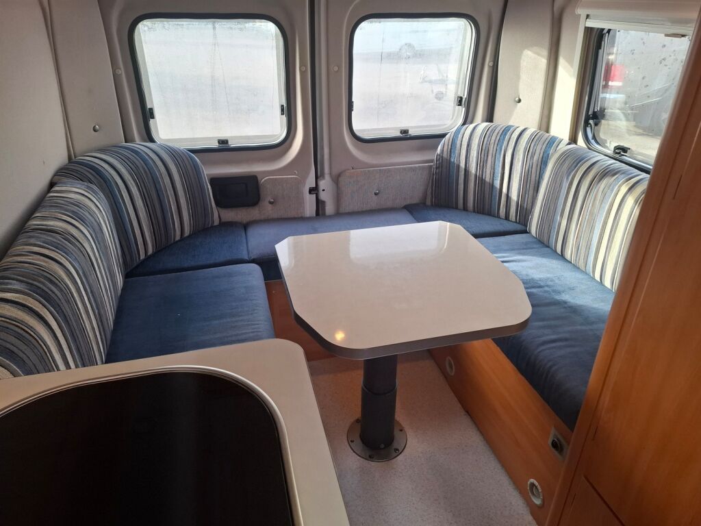 Knaus BOX STAR 540 2007 Valkoinen