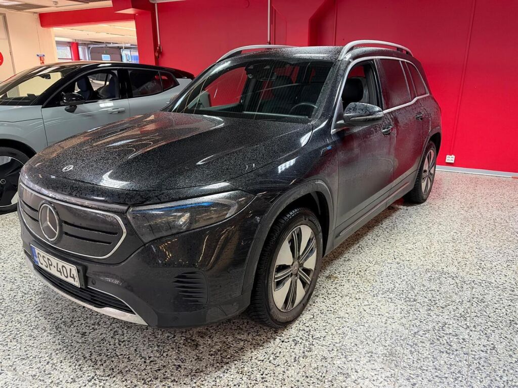 Mercedes-Benz EQB 2022 Musta