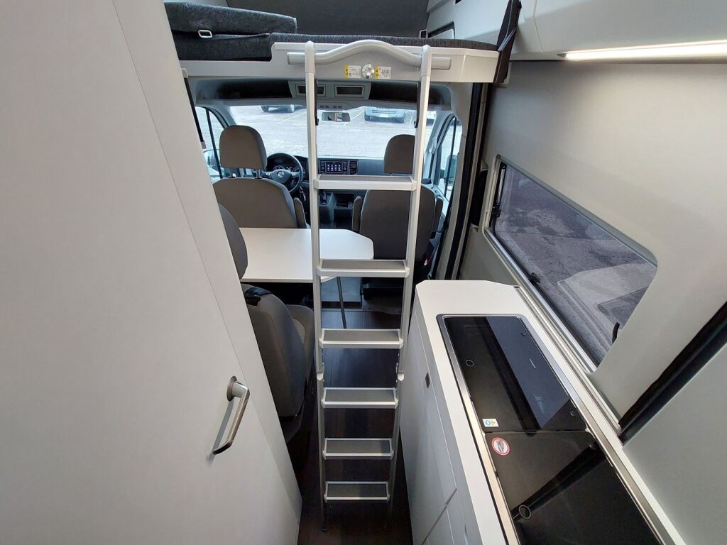 Volkswagen Grand California 600 2021 Valkoinen