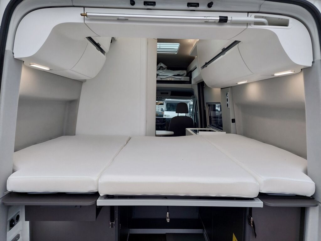 Volkswagen Grand California 600 2021 Valkoinen