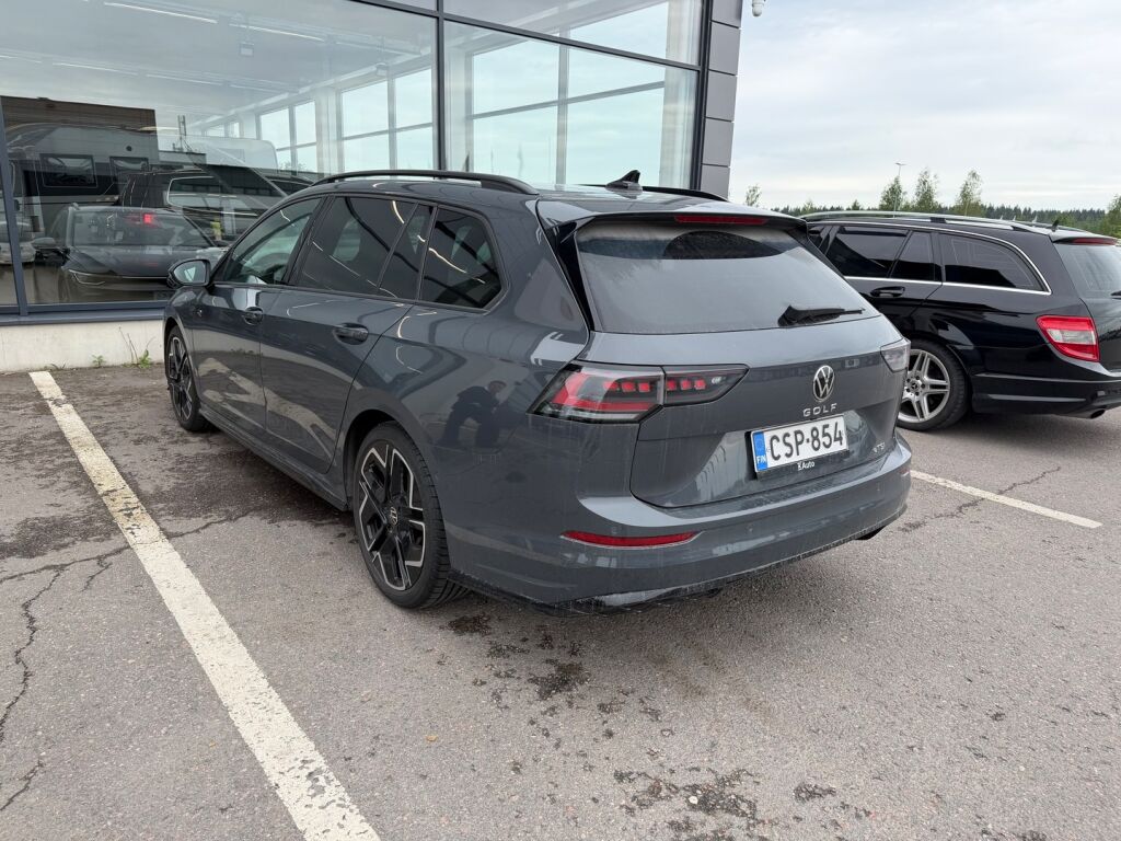 Volkswagen Golf 2025 Harmaa