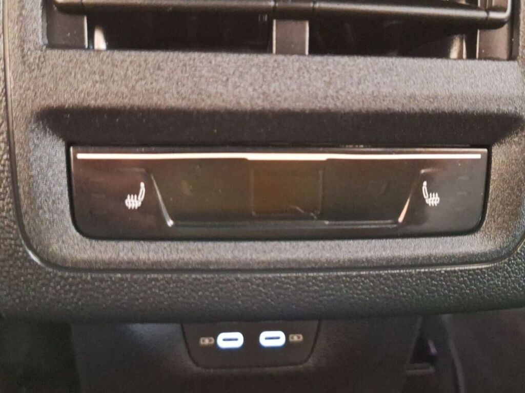 Volkswagen Golf 2025 Harmaa