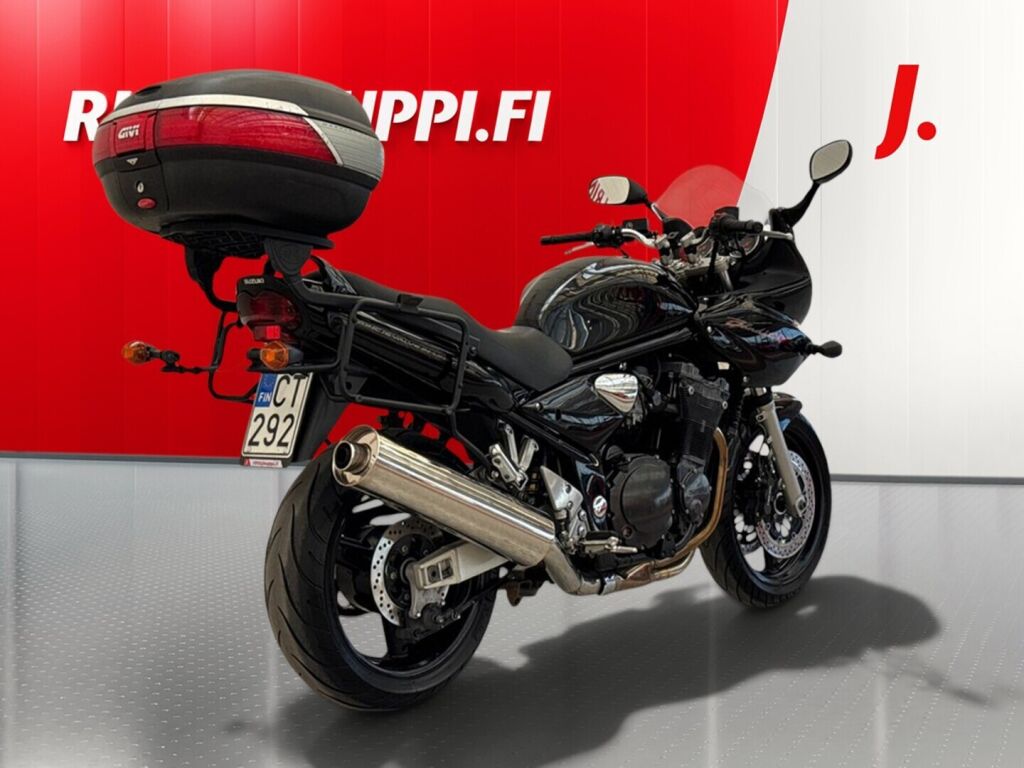Suzuki GSF 2005 