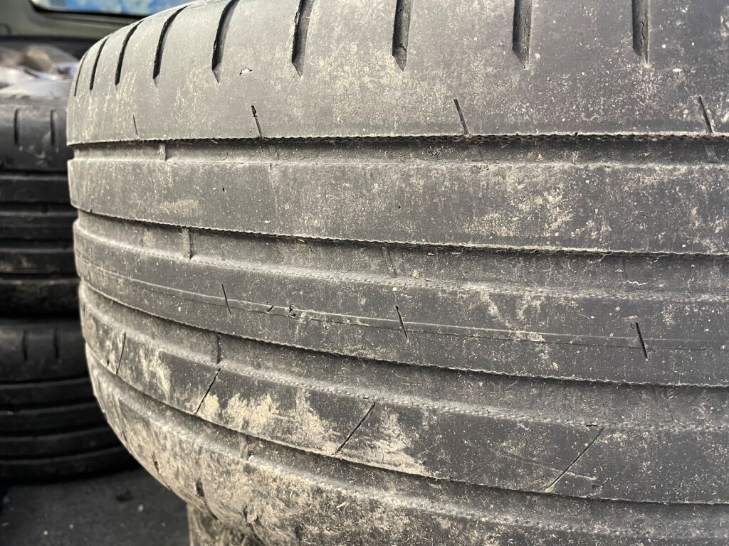 Ford Mondeo 2015 Punainen