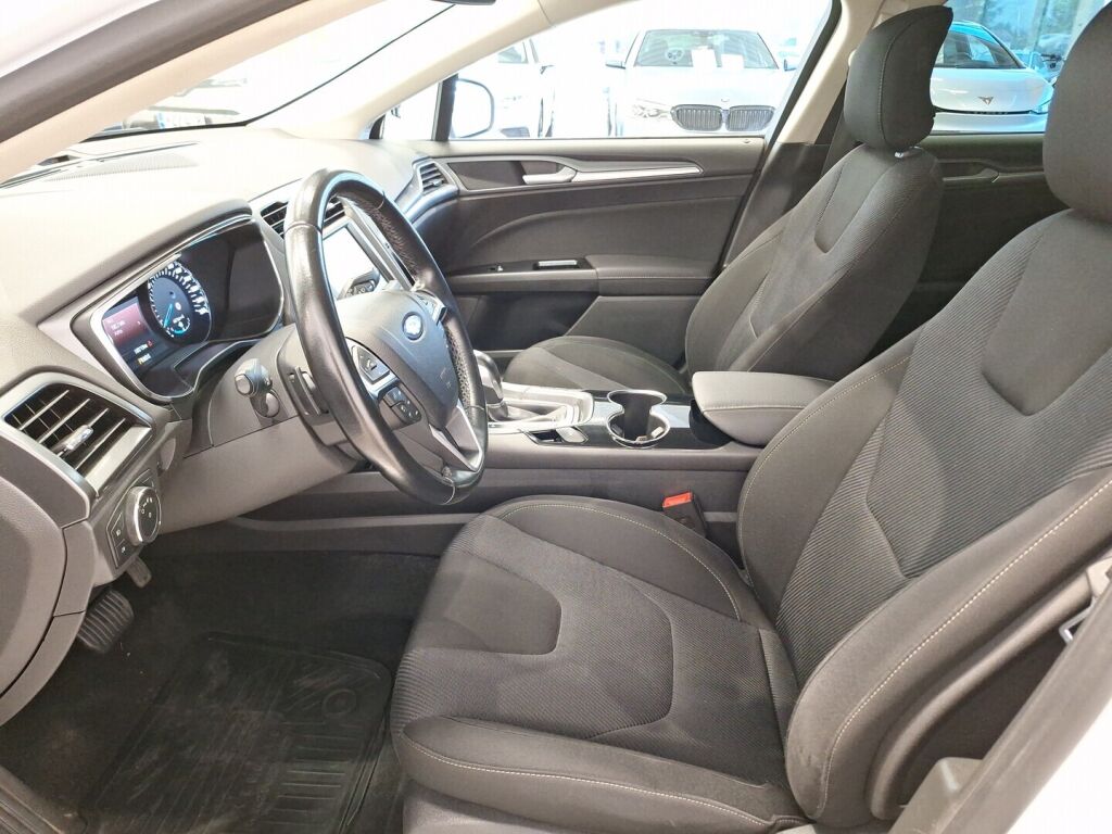 Ford Mondeo 2015 Valkoinen