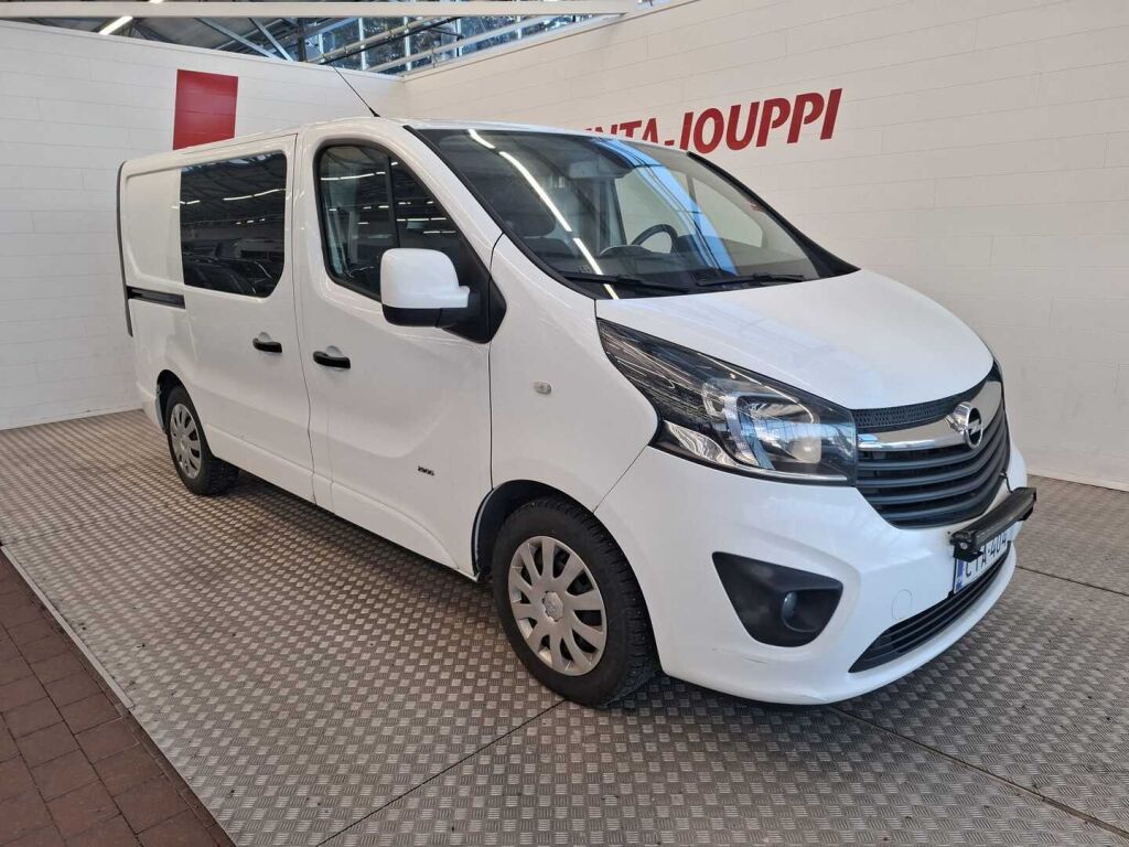 Opel Vivaro 2015 Valkoinen