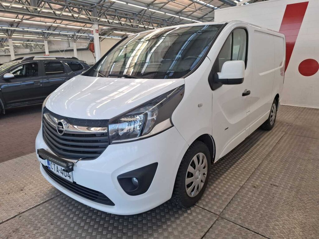 Opel Vivaro 2015 Valkoinen