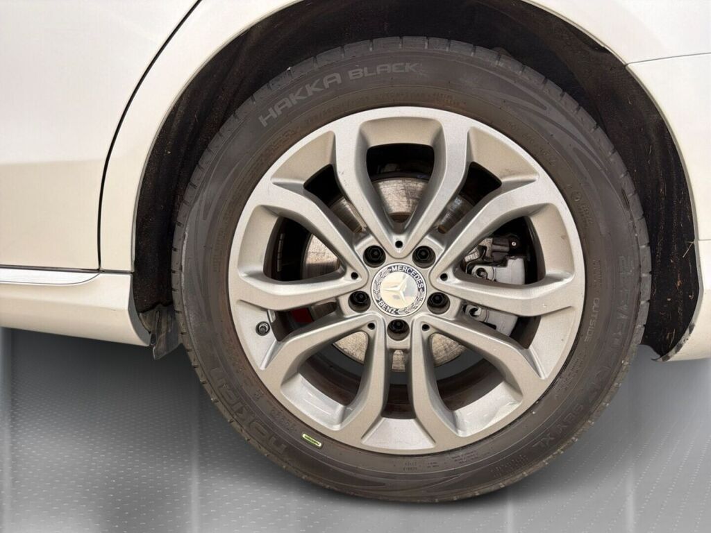 Mercedes-Benz C 2015 Harmaa