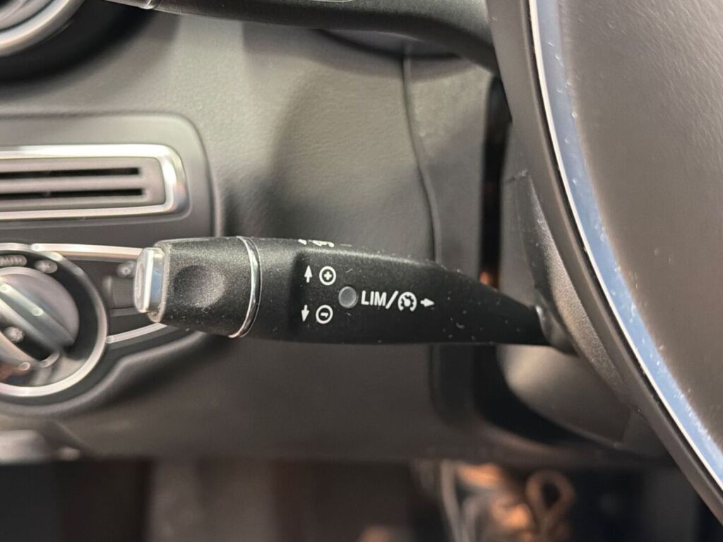 Mercedes-Benz C 2015 Harmaa