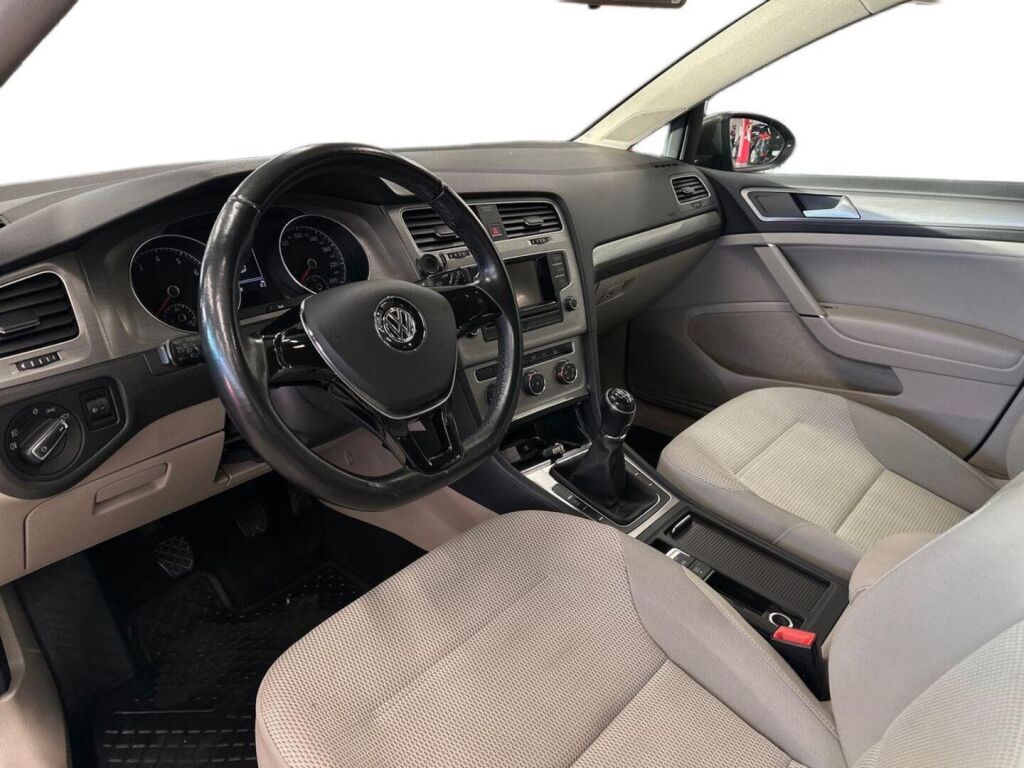 Volkswagen Golf 2015 Harmaa