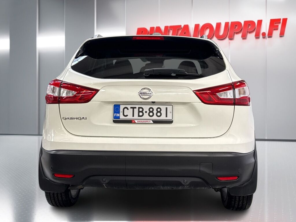 Nissan Qashqai 2015 Valkoinen