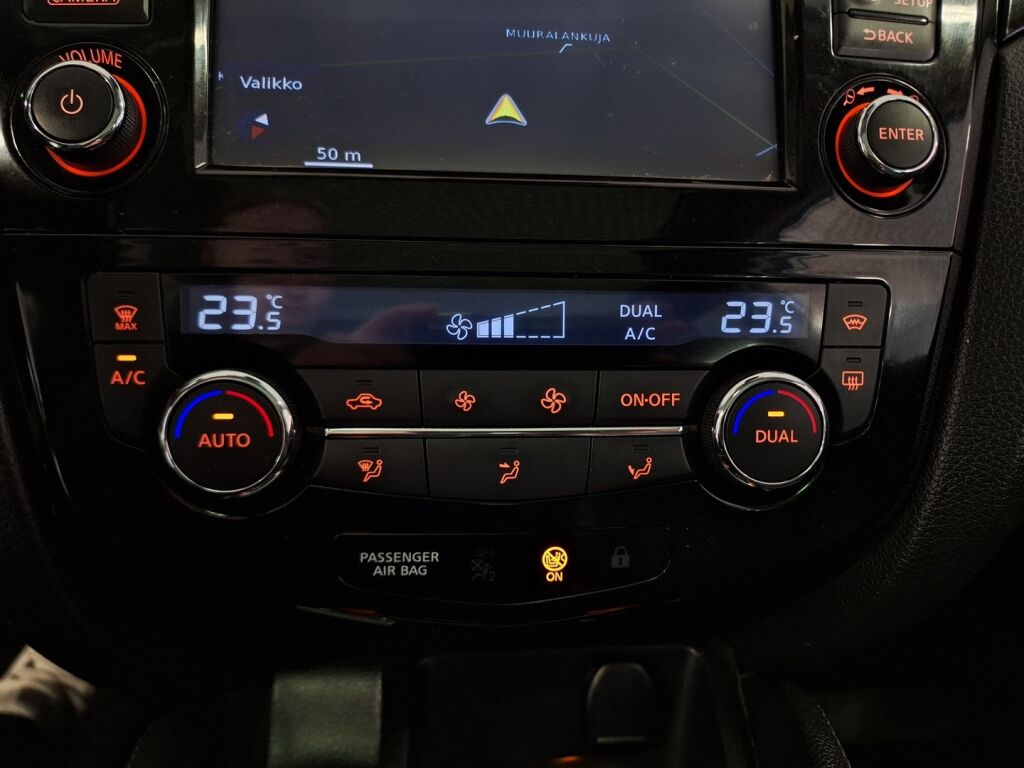 Nissan Qashqai 2015 Valkoinen