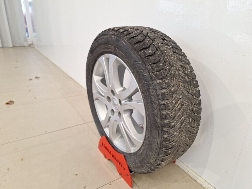 Nissan Qashqai 2015 Harmaa