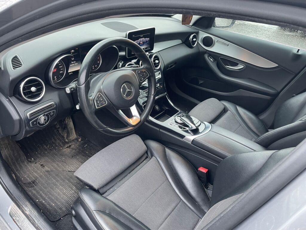Mercedes-Benz C 2015 Harmaa