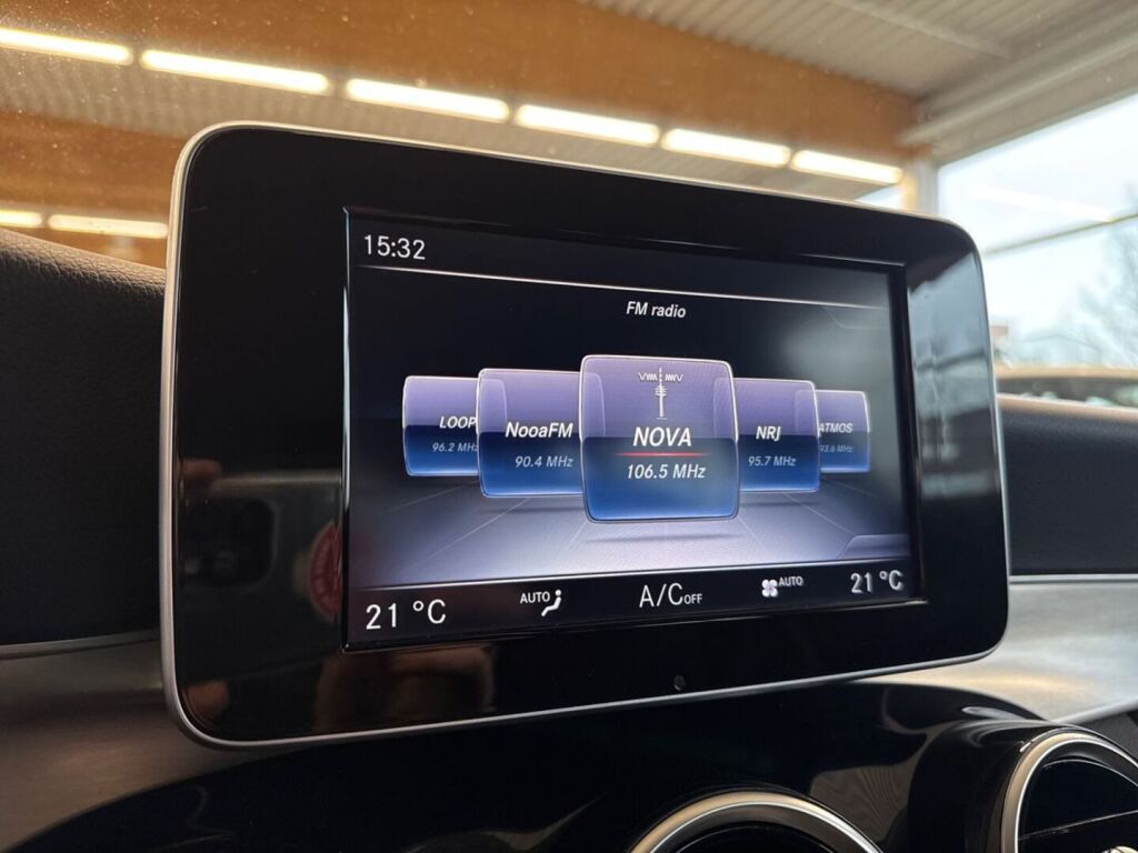 Mercedes-Benz C 2015 Harmaa