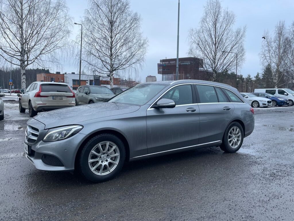 Mercedes-Benz C 2015 Harmaa
