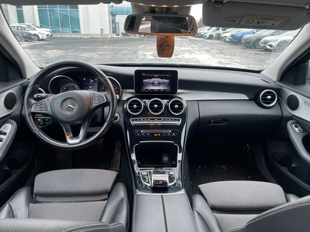 Mercedes-Benz C 2015 Harmaa