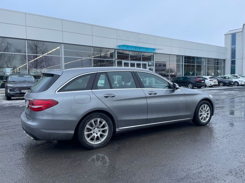 Mercedes-Benz C 2015 Harmaa