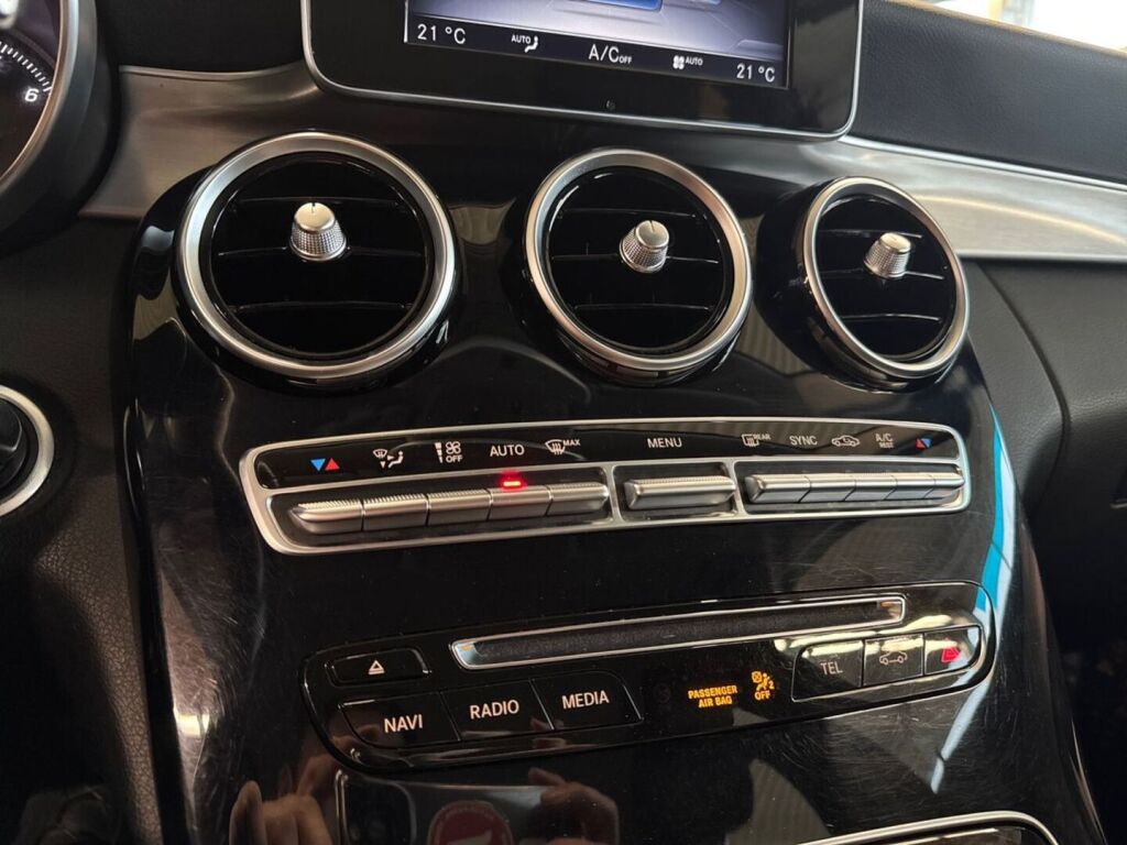 Mercedes-Benz C 2015 Harmaa