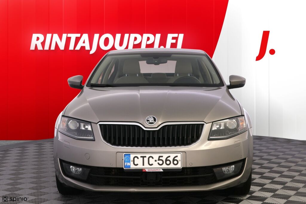 Skoda Octavia 2015 Ruskea (beige)