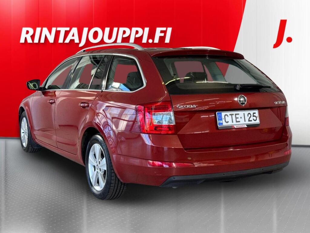Skoda Octavia 2015 Punainen