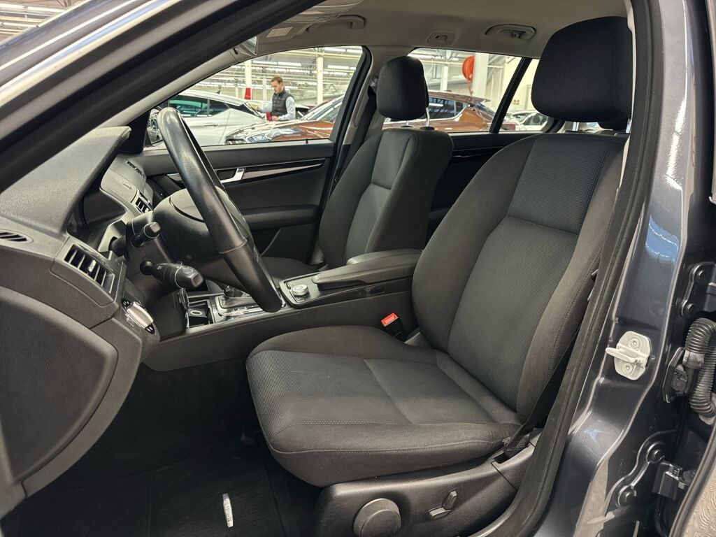 Mercedes-Benz C 2008 Harmaa