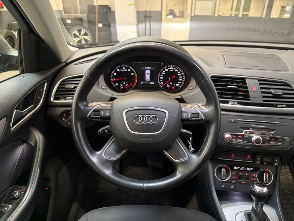 Audi Q3 2015 Harmaa