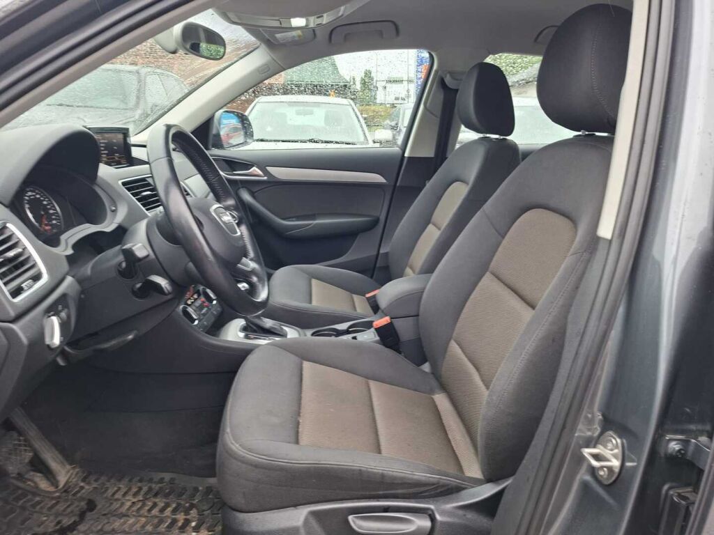 Audi Q3 2015 Harmaa