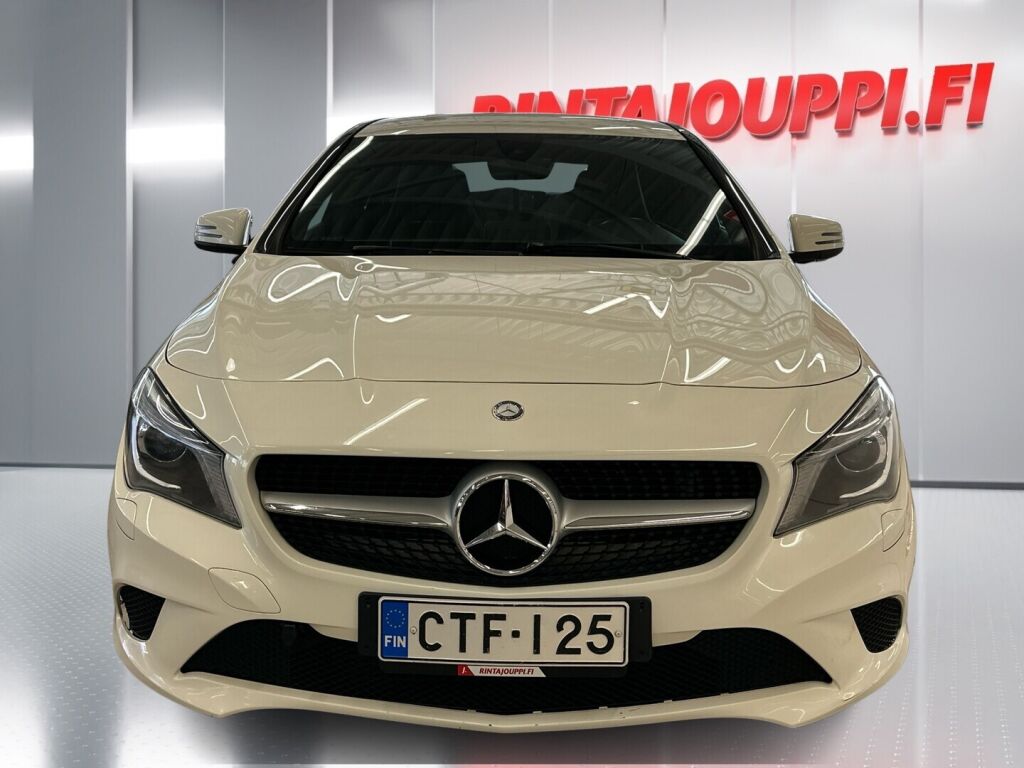 Mercedes-Benz CLA 2015 Valkoinen