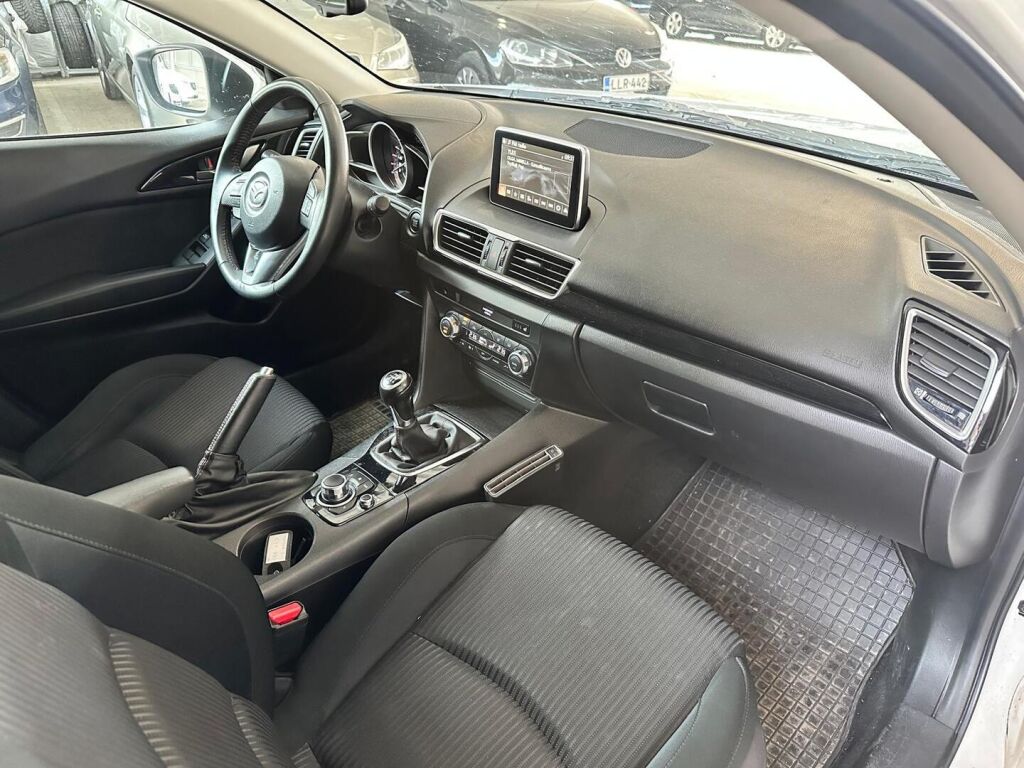 Mazda Mazda3 2015 Valkoinen