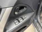 Toyota Avensis 2015 Harmaa