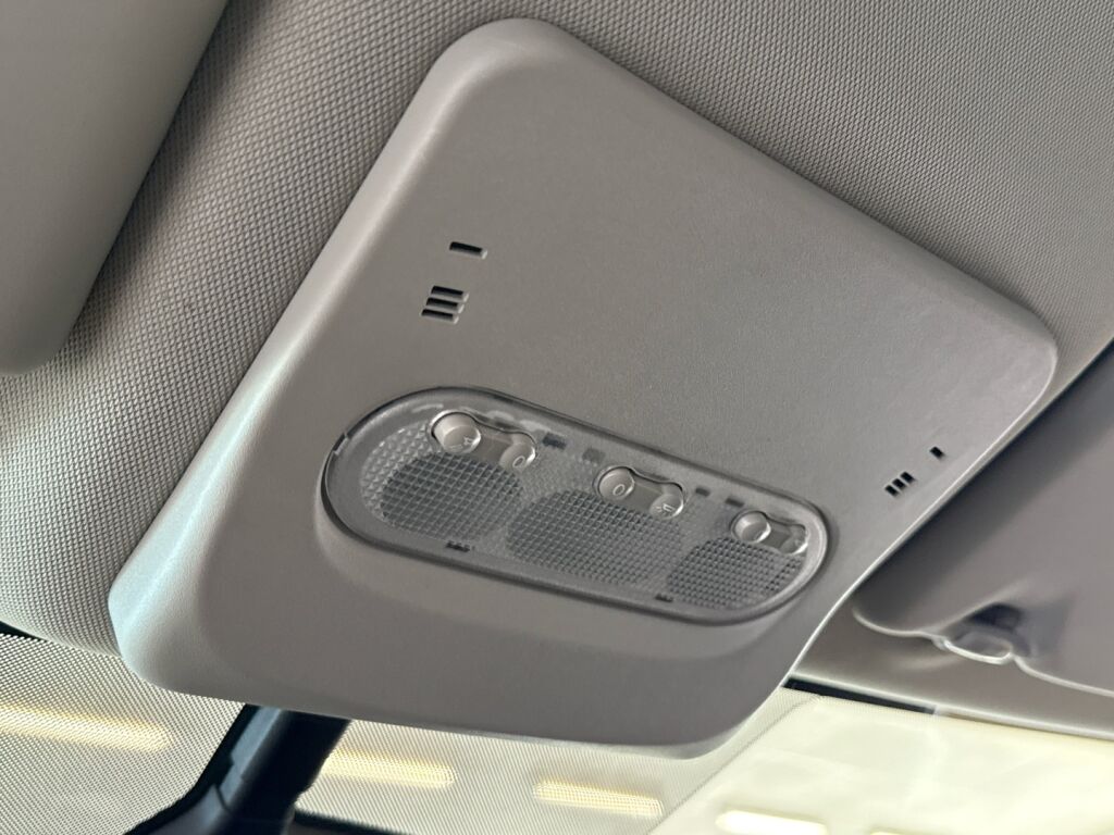 Nissan Qashqai 2015 Valkoinen