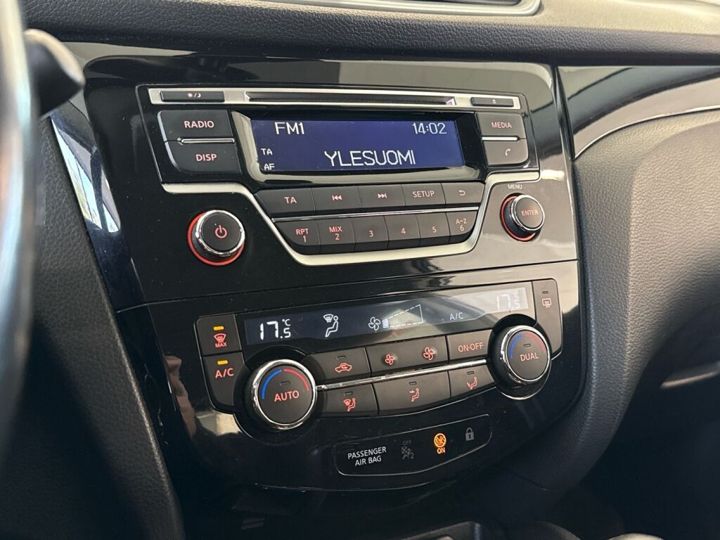 Nissan Qashqai 2015 Valkoinen