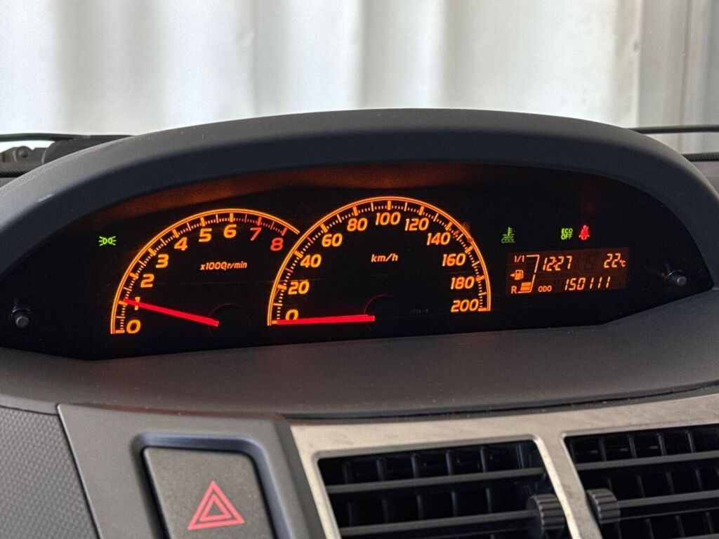 Toyota Yaris 2010 Harmaa