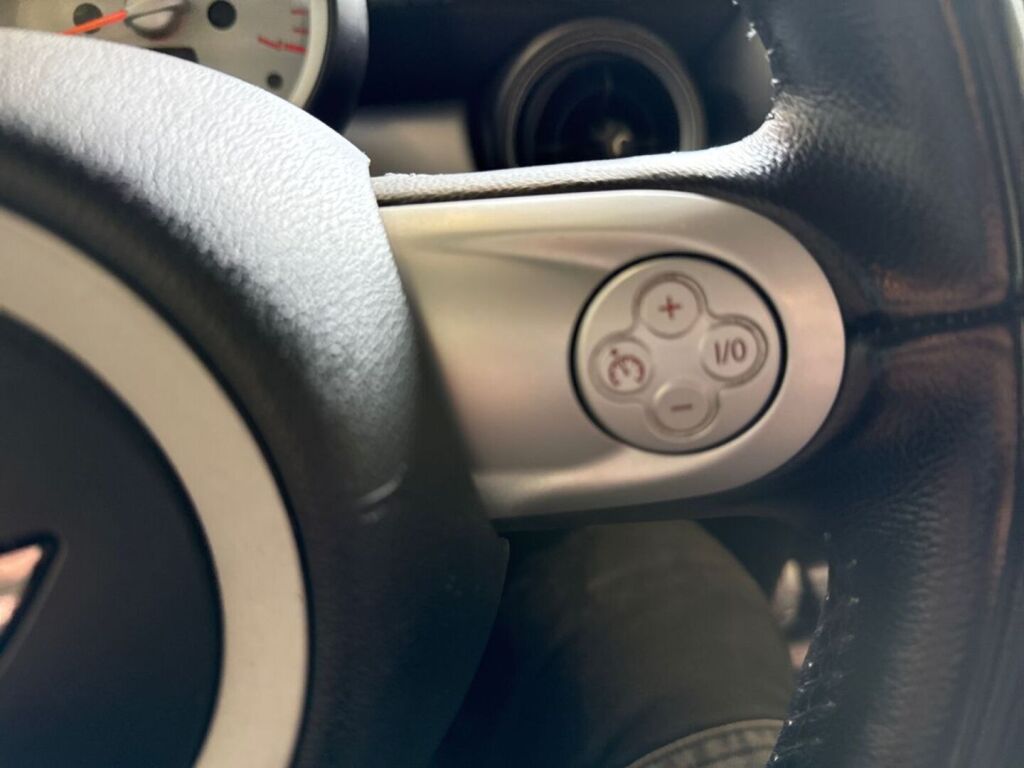 Mini Cooper D 2010 Valkoinen