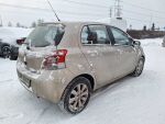 Toyota Yaris 2010 Hopea